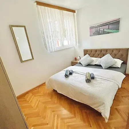 Apartamento Sara